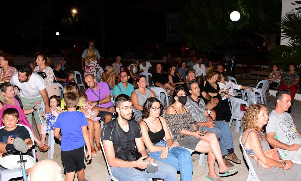 Φεστιβάλ στις Γειτονιές: Με το μουσικό σχήμα «ΔΙΣ-ΑΡΕΣΤΟΙ» στον Ψαθόπυργο - ΦΩΤΟ
