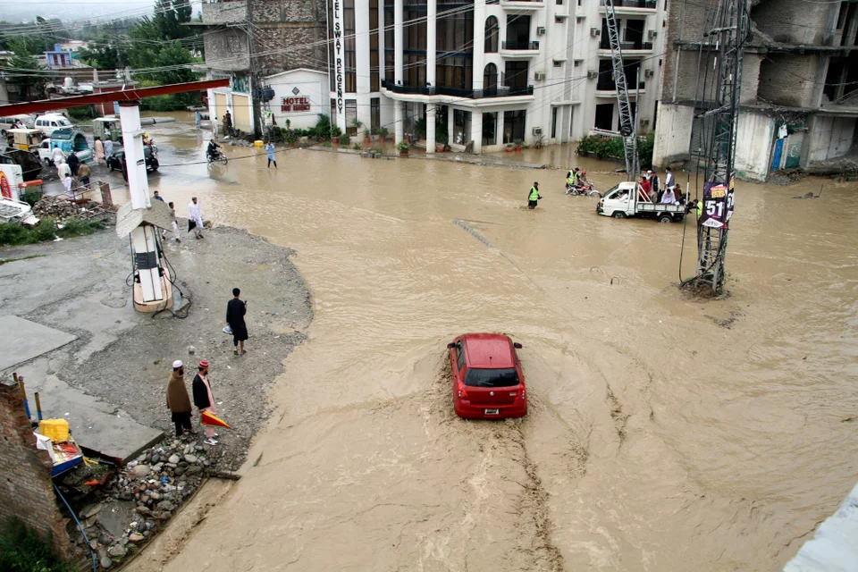 Πακιστάν: Σχεδόν 1.000 νεκροί και εκατομμύρια εκτοπισμένοι από τις φονικές πλημμύρες - ΦΩΤΟ - ΒΙΝΤΕΟ