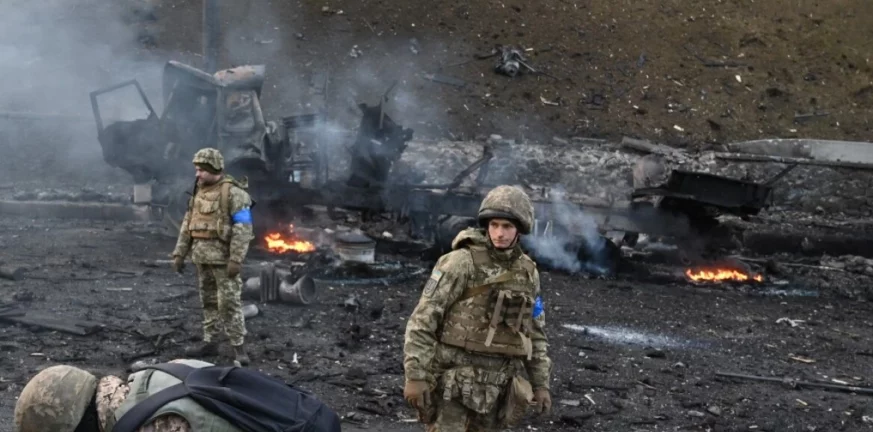 Χάρκοβο: Τουλάχιστον έξι νεκροί και 16 τραυματίες από ρωσικό βομβαρδισμό