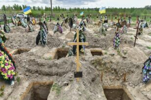 Ουκρανία: Μετρούν τους 458 νεκρούς αμάχους  στην Μπούτσα 