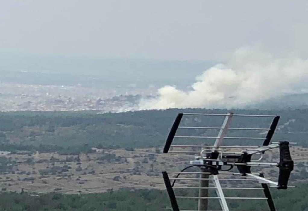 Θεσσαλονίκη: Φωτιά στο Σέιχ Σου ΦΩΤΟ - ΒΙΝΤΕΟ