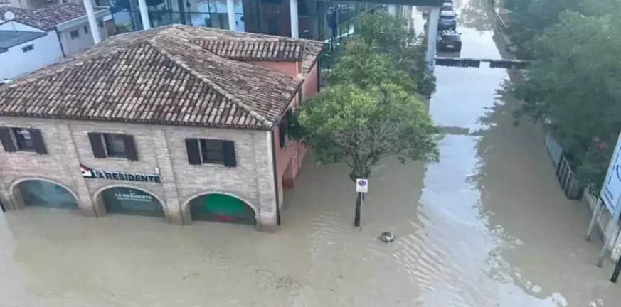 Ιταλία - Ντράγκι: Ανακοίνωσε 5 εκατομμύρια ευρώ για τους πληγέντες από τις πλημμύρες 