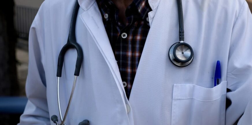Προσωπικός γιατρός ehealth.gov.gr: Εγγραφή αλλιώς... πέναλτι και βαθιά το χέρι στην τσέπη