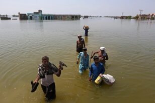 Πακιστάν: Κοντά στους 1.500 οι νεκροί από τις καταστροφικές πλημμύρες