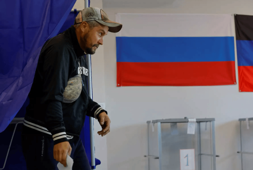 Ουκρανία: Αδειάζουν χωριά μετά τα δημοψηφίσματα – Τι λένε κάτοικοι