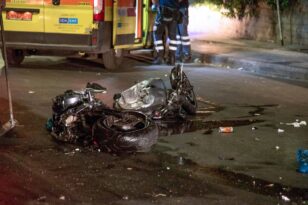 Ενα ακόμα θύμα στην άσφαλτο - Νεκρός σε τροχαίο μοτοσικλετιστής στη λεωφόρο Βουλιαγμένης