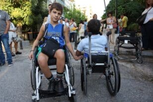 Η Πάτρα γύρισε την πλάτη στα άτομα με αναπηρίες - ΦΩΤΟ