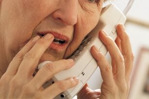 Πάτρα: Νέα τηλεφωνική απάτη με θύμα ηλικιωμένη - «Δώσε τα χρήματα, αλλιώς κινδυνεύει η ζωή της κόρης σου»