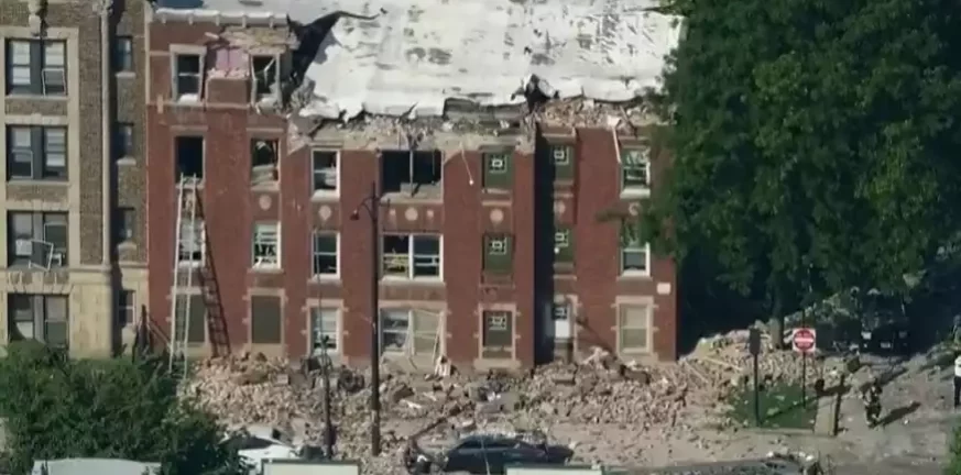 Σικάγο: Έκρηξη σε συγκρότημα κατοικιών - Τρεις σοβαρά τραυματισμένοι