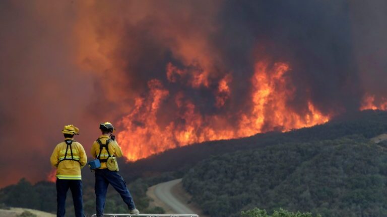 ΗΠΑ: Δύο νεκροί, ένας τραυματίας από πυρκαγιά στην Καλιφόρνια - Εντολή για απομάκρυνση κατοίκων