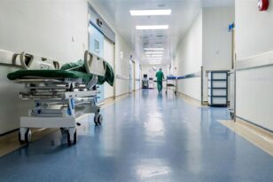 Αχαΐα: Γεμάτα τα νοσοκομεία παρά την ελεγχόμενη κατάσταση με τη γρίπη - Σε αναμονή δεκάδες ασθενείς για κρεβάτι