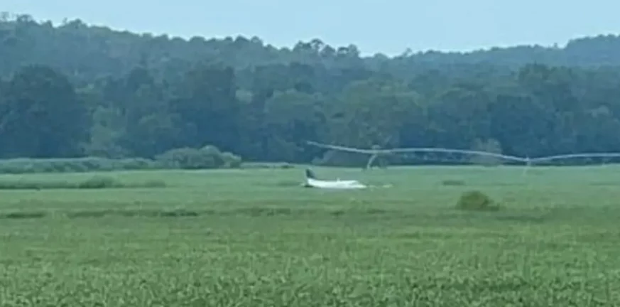 Μισισίπι: Προσγειώθηκε το αεροσκάφος που ο πιλότος του ήθελε να ρίξει σε Walmart - ΒΙΝΤΕΟ