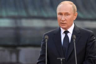 Τα πρώτα λόγια του Πούτιν μετά τους βομβαρδισμούς στην Ουκρανία: Η απάντηση θα είναι σκληρή αν συνεχιστούν οι επιθέσεις