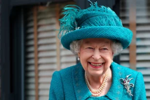 Βασίλισσα Ελισάβετ: Πού θα πάει η περιουσία της – Τι κληρονομεί ο Κάρολος