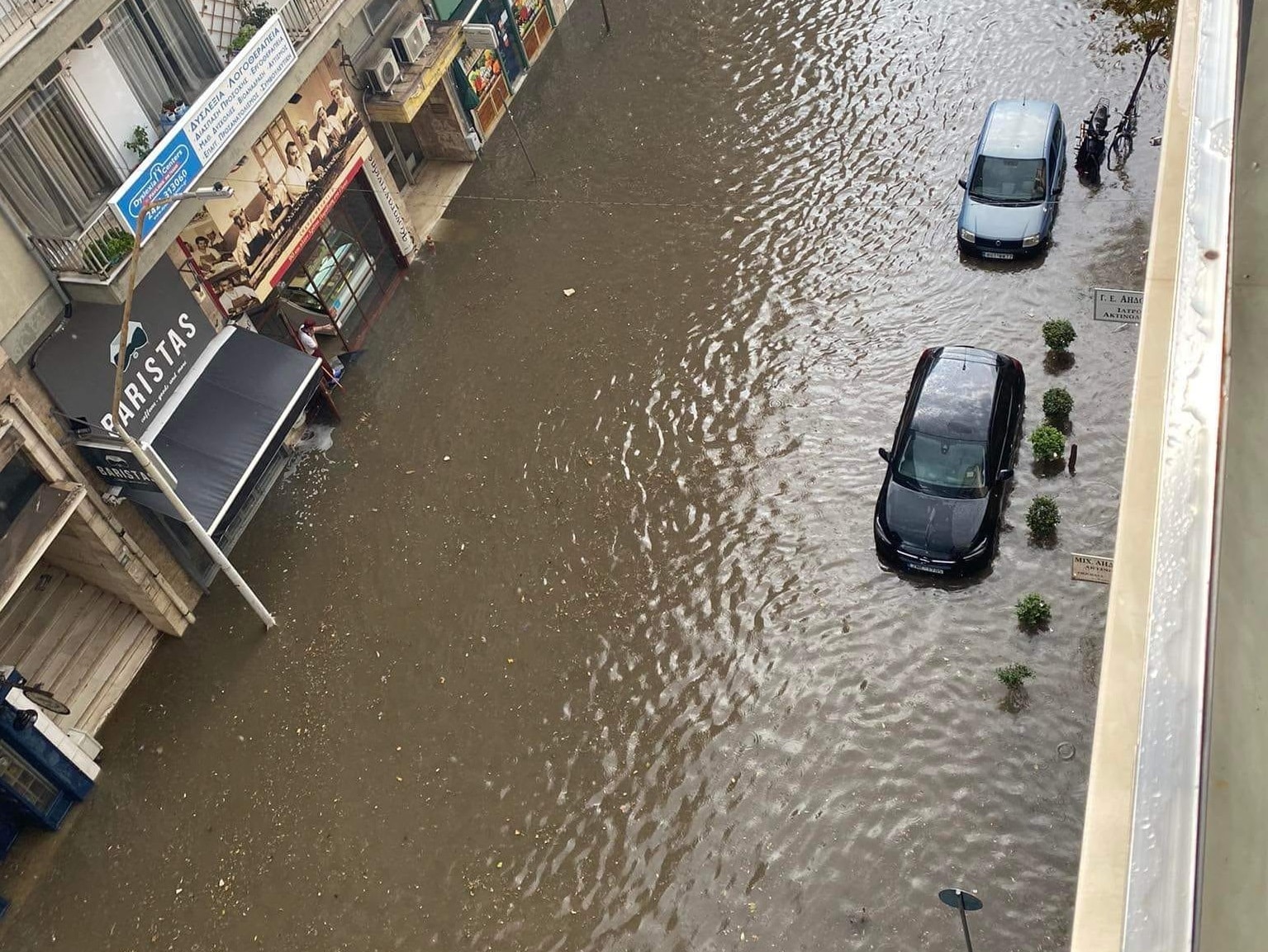 Βόλος: Αποποιήθηκε κάθε ευθύνη για τις πλημμύρες o δήμαρχος – “Δεν μπορούμε να τα βάλουμε με τον Θεό”