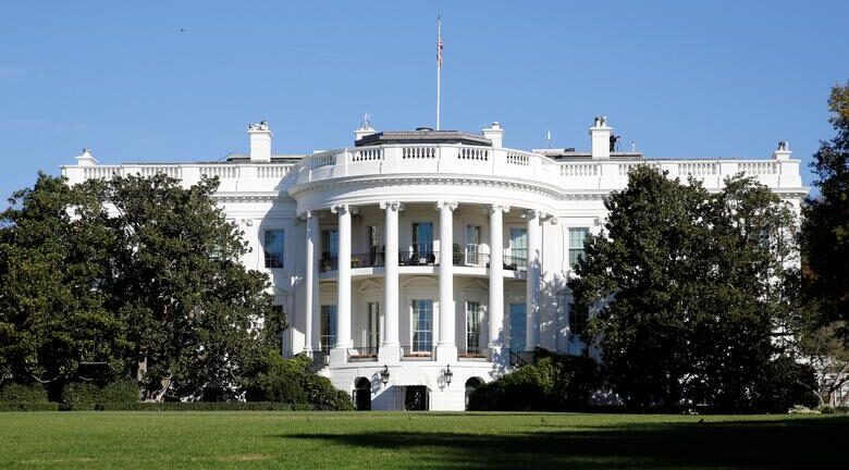 ΗΠΑ: «Ύποπτο αντικείμενο» σε κτίριο κοντά στο Λευκό Οίκο