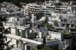 Eurostat: Αρνητική πρωτιά της Ελλάδας στο κόστος στέγασης - «Γολγοθάς» για 1 στους 3 Ελληνες