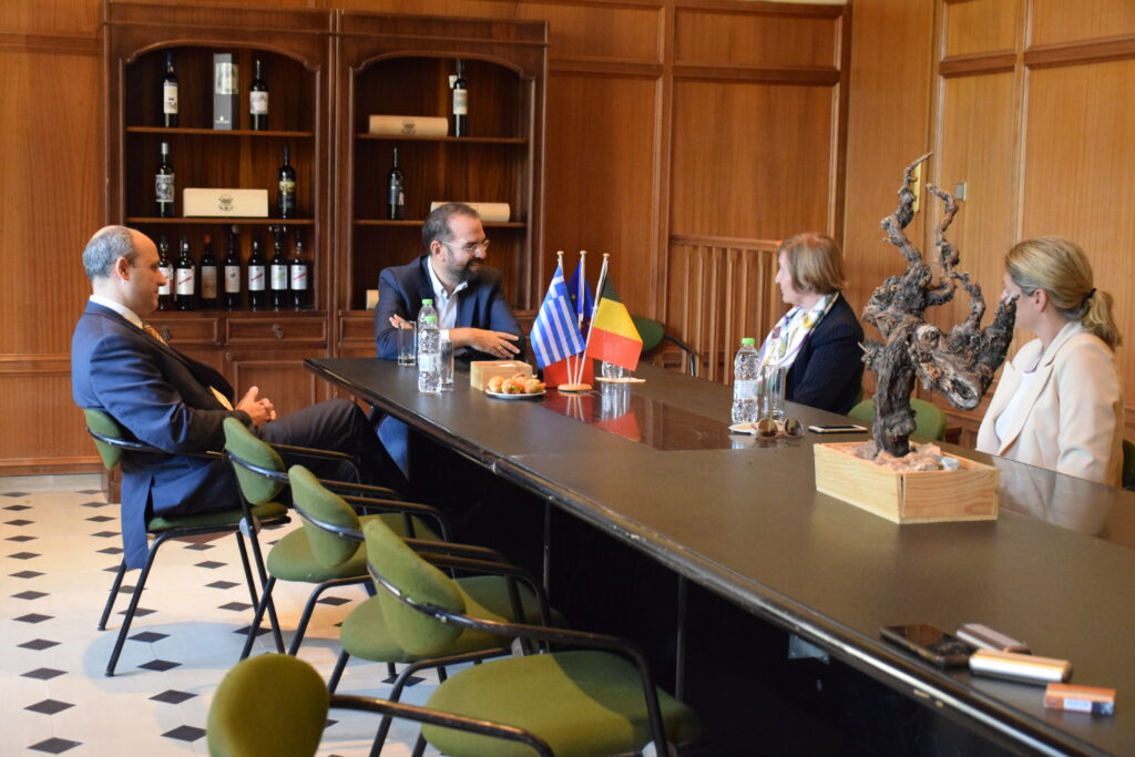 Φρανσουάζ Γκιστίν: Η Πρέσβης του Βελγίου στην «Π» - Η επίσκεψη και οι επαφές στην Πάτρα ΦΩΤΟ