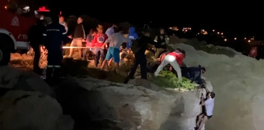 17 νεκροί και δεκάδες αγνοούμενοι στα δυο ναυάγια μεταναστών σε Κύθηρα και Λέσβο - Ολονύκτιες επιχειρήσεις ΒΙΝΤΕΟ ΝΕΟΤΕΡΑ
