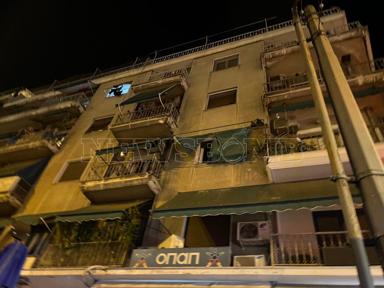 Κάτω Πατήσια: Ξέσπασε φωτιά σε διαμέρισμα στην Αχαρνών - ΦΩΤΟ