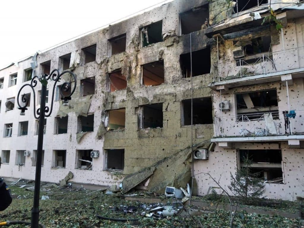 Χάρκοβο: Ρωσική πυραυλική επίθεση σε νοσοκομείο – Αναφορές για νεκρό και τραυματία