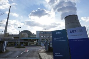 Γερμανία - Όλαφ Σολτς: Δεν κλείνει τους τρεις πυρηνικούς σταθμούς 
