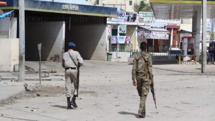 Σομαλία: Παγιδευμένο με εκρηκτικά αυτοκίνητο εισέβαλε σε ξενοδοχείο - Καμία ενημέρωση για θύματα ή τραυματίες
