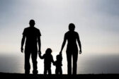 Οικογενειακός προϋπολογισμός: Ποιές οι προτεραιότητες των γονιών