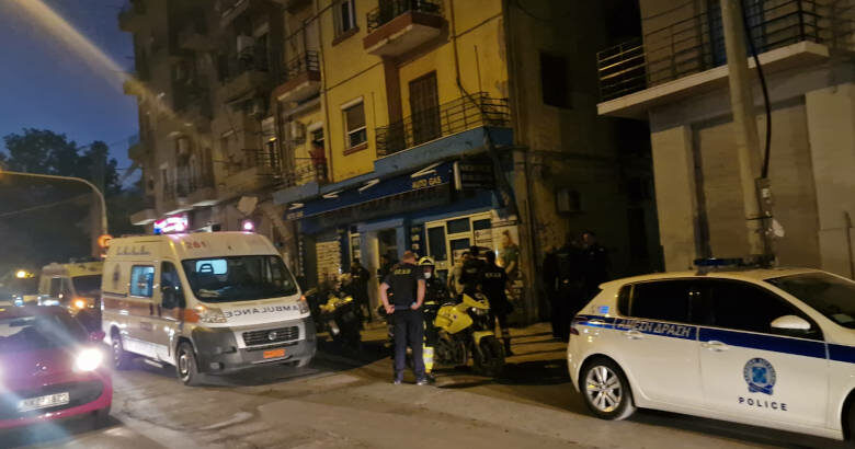 Θεσσαλονίκη: Νεκρός άνδρας - Έπεσε απ' το μπαλκόνι 4ου ορόφου