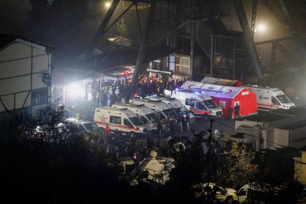 Τραγωδία στην Τουρκία: Στους 25 έφτασαν οι νεκροί από την έκρηξη στο ορυχείο - ΦΩΤΟ ΒΙΝΤΕΟ