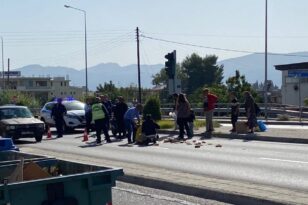 Αγρίνιο: Αυτοκίνητο παρέσυρε γυναίκα που κρατούσε παιδάκι στην Εθνική Οδό - ΦΩΤΟ