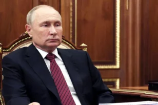 Βloomberg: Όταν το ΝΑΤΟ «ανησυχούσε» για τη νίκη του Πούτιν στην Ουκρανία - Το ενδεχόμενο της ήττας του 