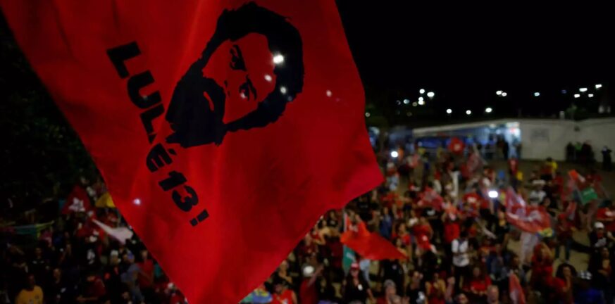 Βραζιλία: Και δεύτερος γύρος εκλογών για την ανάδειξη προέδρου – Μικρή διαφορά Λούλα – Μπολσονάρο