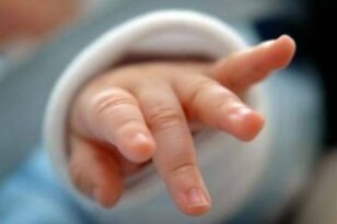 Βόλος-Θάνατος μωρού από σηψαιμία: Γιατί οι γονείς καθυστέρησαν να πάνε στο νοσοκομείο;