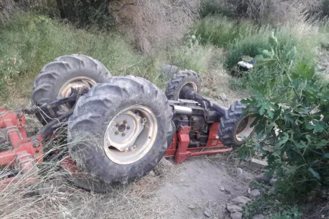 Ζάκυνθος: Νεκρός αγρότης που καταπλακώθηκε από τρακτέρ
