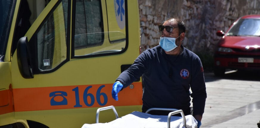 Τραγωδία στη Λαμία: Νεκρός 38χρονος – Τον βρήκε η μητέρα του