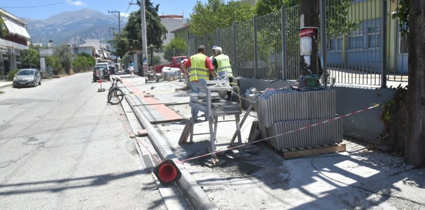 Πάτρα - Δεμένικα: Παράταση... ταλαιπωρίας με τα πεζοδρόμια - Πότε θα τελειώσουν τα έργα