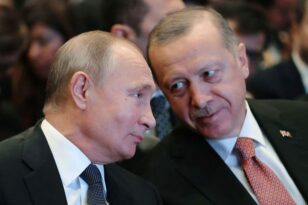 Ο Πούτιν κατηγόρησε την Ουκρανία στον Ερντογάν για τη συνέχιση των εχθροπραξιών