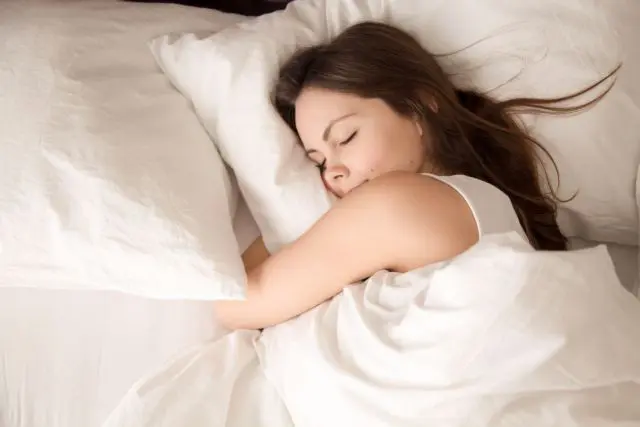 Τι θα συμβεί στο σώμα μας εάν κοιμόμαστε λιγότερο από 6 ώρες την ημέρα
