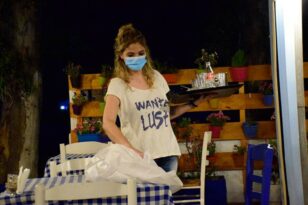 Κορονοϊός: «Καμπανάκι» Παγώνη για κρούσματα – «Ο κόσμος πρέπει να φοράει μάσκα»