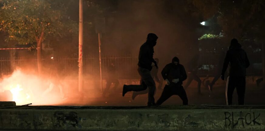 Θεσσαλονίκη: Πέντε συλλήψεις και δεκάδες προσαγωγές για τα επεισόδια για το Πολυτεχνείο