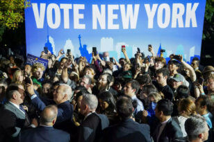 ΗΠΑ - Ενδιάμεσες εκλογές: Οι Δημοκρατικοί μπορεί να χάσουν τη Νέα Υόρκη
