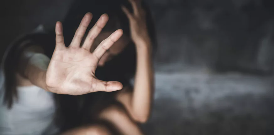 Νέα Σμύρνη: Τα εφτά βίντεο με τους βιασμούς της 14χρονης και ο... «Ρουσλάν»