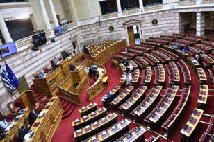 Βουλή: Στην Ολομέλεια για συζήτηση του νομοσχεδίου για τις φορολογικές και τελωνειακές ρυθμίσεις
