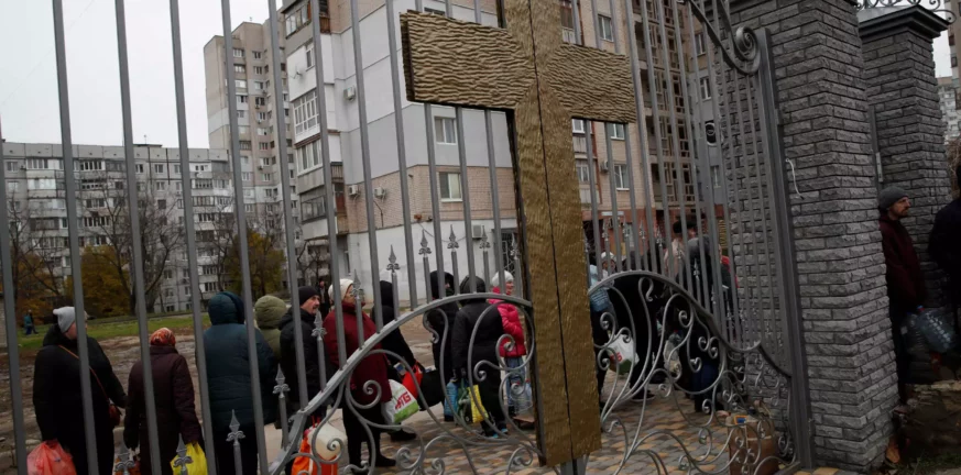 Ουκρανία: Πάνω από 400 πτώματα αμάχων και 9 δωμάτια βασανιστηρίων ανακαλύφθηκαν στη Χερσώνα