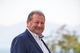 Δήμαρχος Αιγιαλείας: «Συνεχίζουμε με εντάξεις έργων»