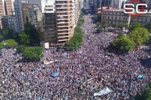 Αργεντινή: «Ζαλισμένη» από τη νίκη στο Μουντιάλ - Ξέφρενοι πανηγυρισμοί σε όλη την χώρα