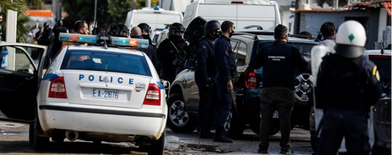 Νέες αστυνομικές επιχειρήσεις σε καταυλισμούς Ρομά σε Μενίδι και Ασπρόπυργο - Δύο προσαγωγές