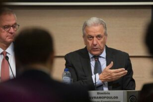 Αβραμόπουλος: «Συμμετείχα με έγκριση της Κομισιόν στην ΜΚΟ του Παντσέρι»