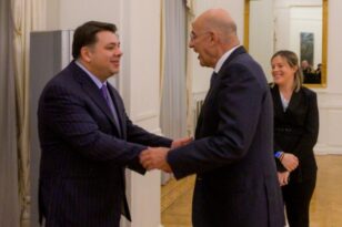 Συνάντηση Δένδια- Τσούνη: «Οι ΗΠΑ εκτιμούν ιδιαιτέρως την Ελλάδα ως βασικό εταίρο και σύμμαχο στο ΝΑΤΟ»